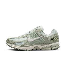 Calzado para hombre Nike Zoom Vomero 5 - Verde