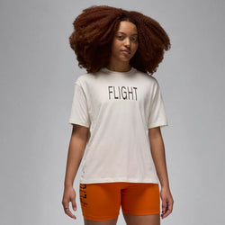 Playera para mujer Jordan Artist Series by Darien Birks - Blanco