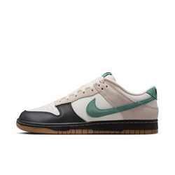 Tenis Nike Dunk Low - Marrón