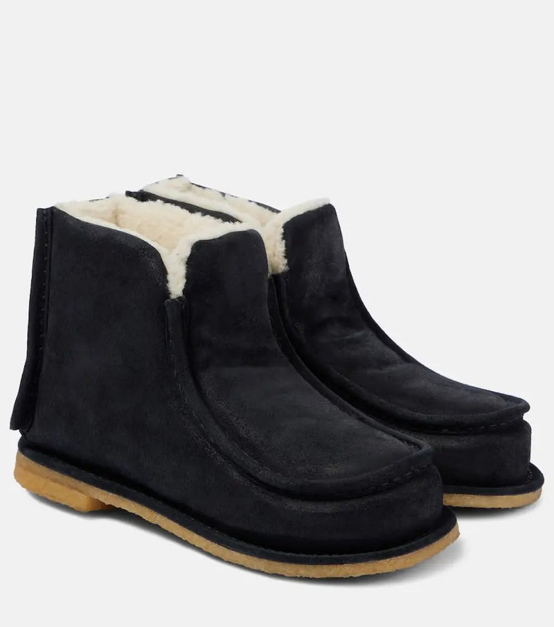 JW Anderson Shearling-lined leather ankle boots | LYBSTORE