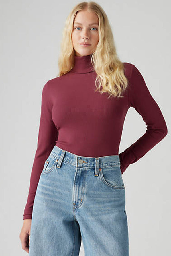 Levi's Dreamy Turtleneck Top Red