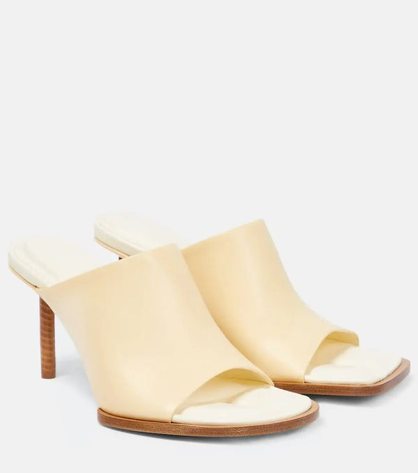 Jacquemus Les Mules Carrés Ronds leather mules | LYBSTORE