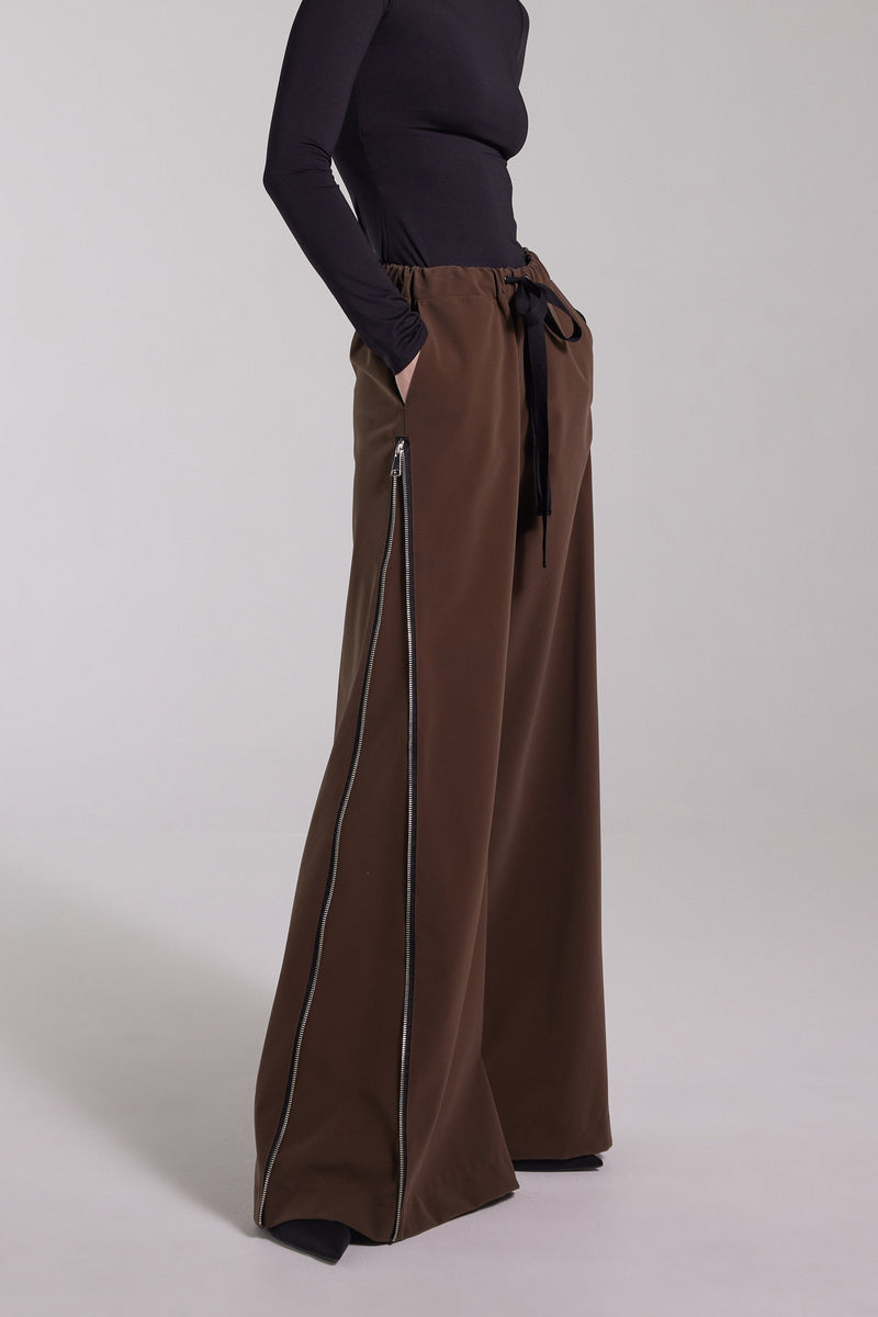 Karla Trousers Dark Brown