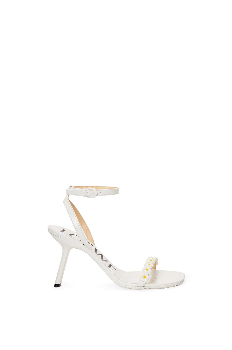 Petal Daisy sandal in lambskin