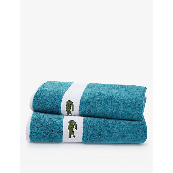 Lacoste Casual logo-embroidered organic cotton bath sheet 90cm x 150cm