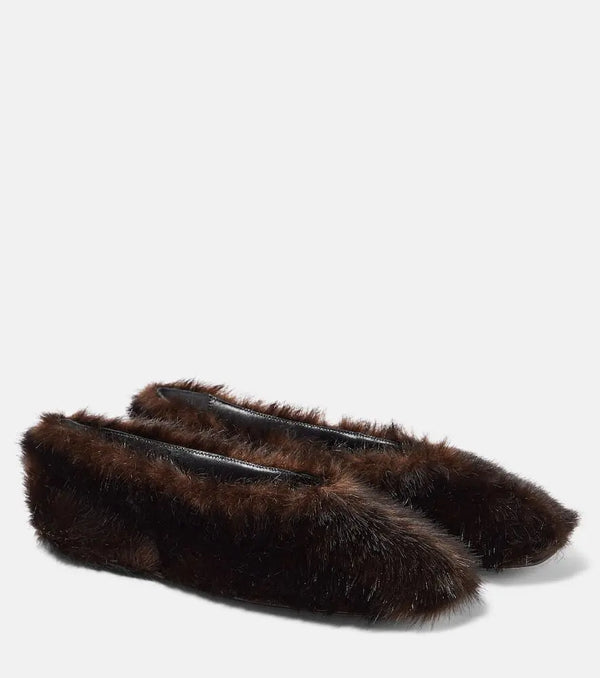 Magda Butrym Faux-fur ballet flats | LYBSTORE