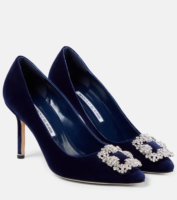 Manolo Blahnik Hangisi 90 embellished velvet pumps | LYBSTORE