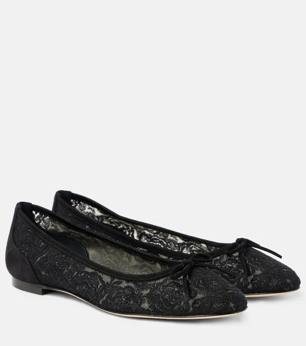 Manolo Blahnik Verizzo floral lace ballet flats | LYBSTORE