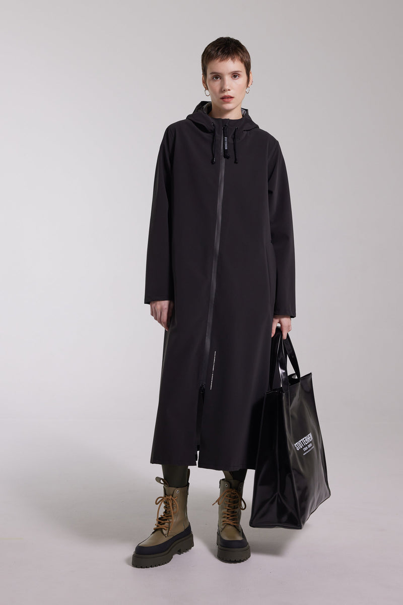 Mosebacke Long Matte Zip Raincoat Black