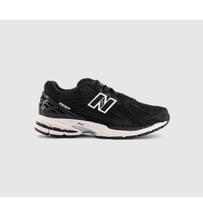 New Balance 1906 Trainers Black White