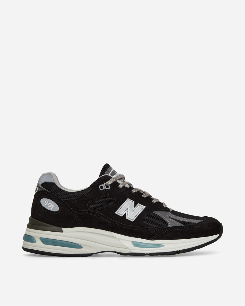 New Balance MADE in UK 991v2 Sneakers Black / Smoked Pearl / Silver