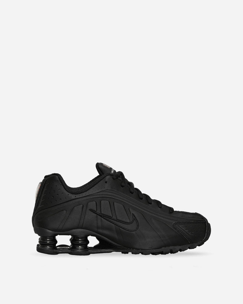 Nike Women s Shox R4 Sneakers Black