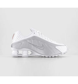 Nike Womens Shox R4 Trainers White White Metallic Silver Max Orange