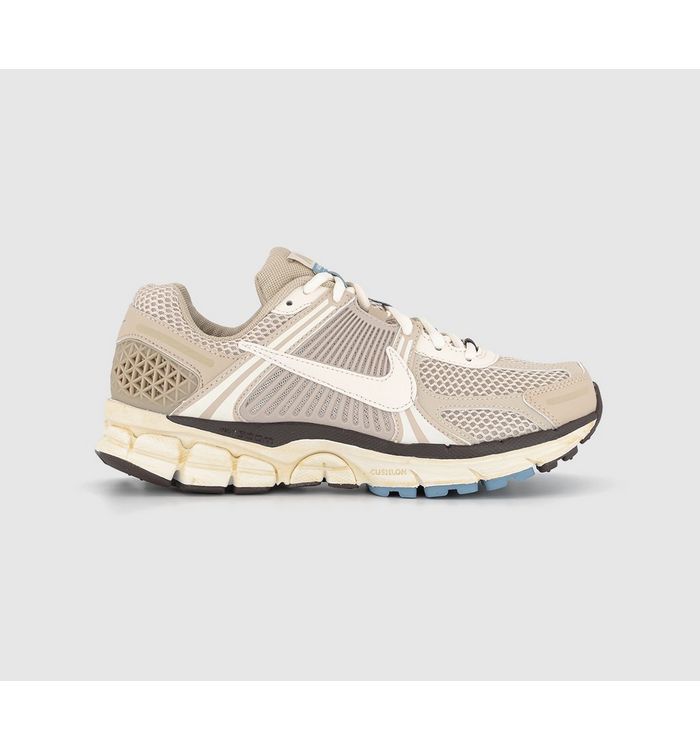 Nike Womens Zoom Vomero 5 Trainers Oatmeal Pale Ivory Sail Light Chocolate Worn Blue In Natural