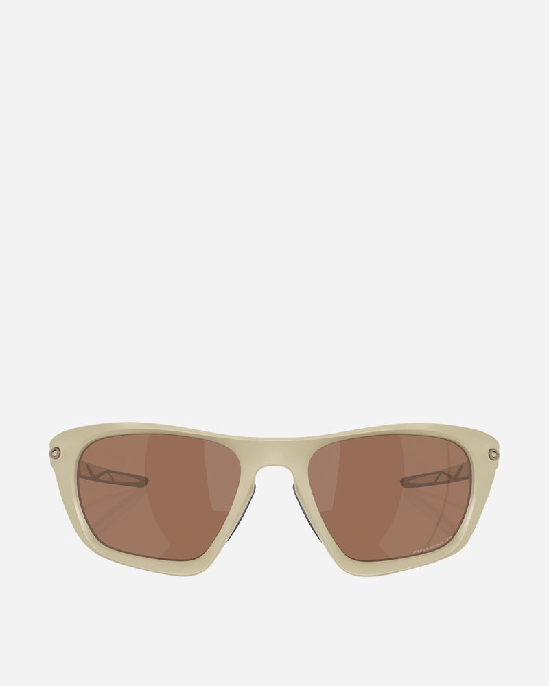 Oakley Lateralis Sunglasses Matte Sand / Tungsten Iridium