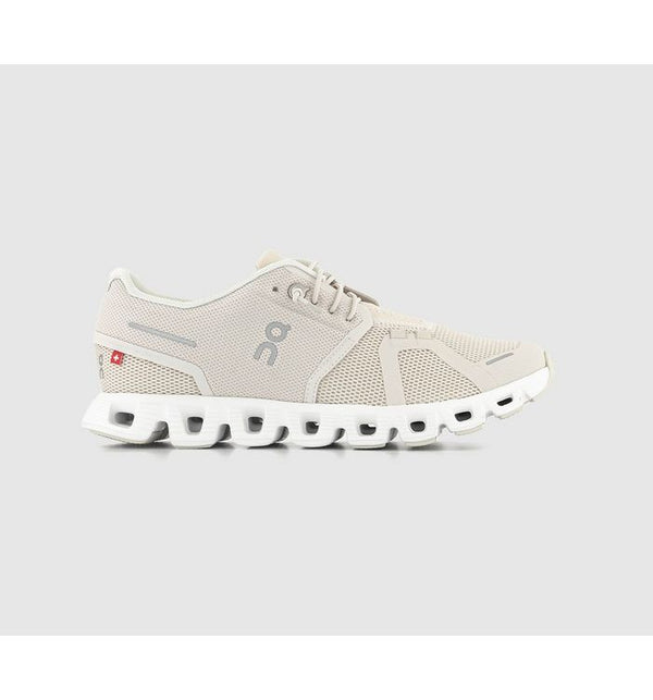 On Running Women's Cloud 5 Trainers Pearl White F Lace