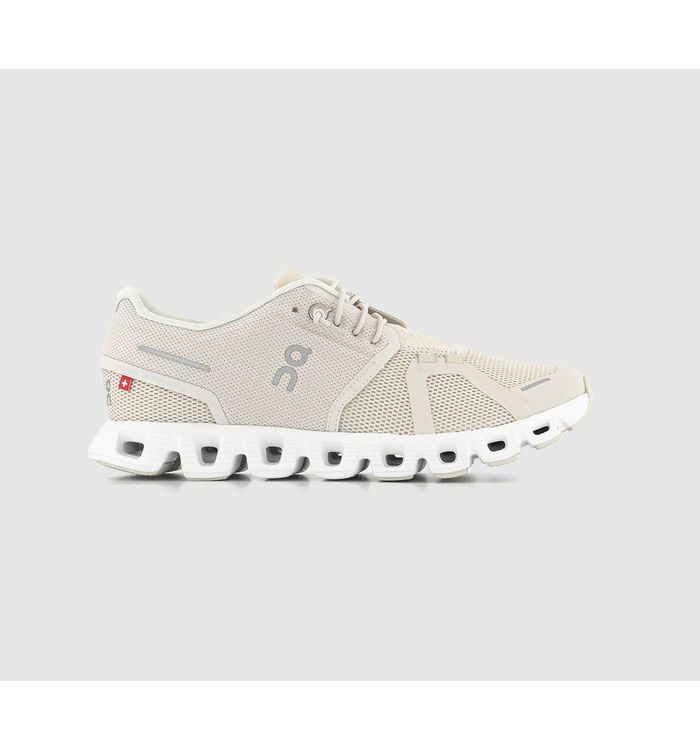 On Running Women's Cloud 5 Trainers Pearl White F Lace