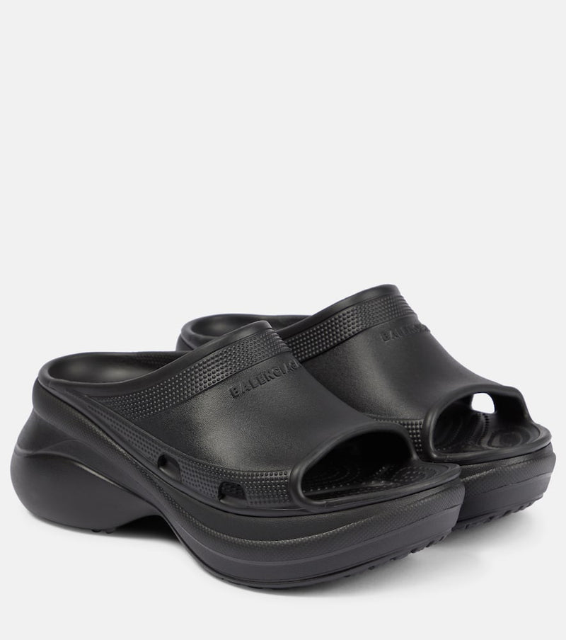 Balenciaga Pool Crocs rubber mules