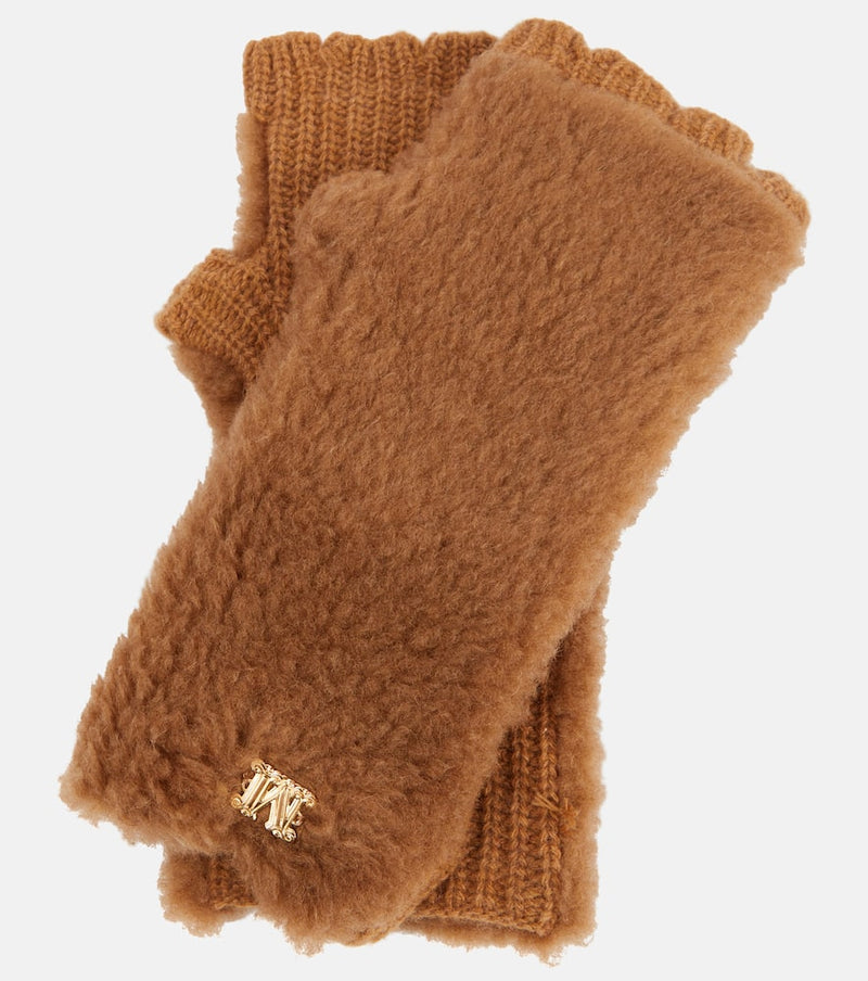 Max Mara Manny fingerless teddy gloves