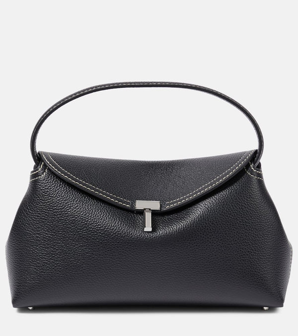 Toteme T-Lock Small leather clutch