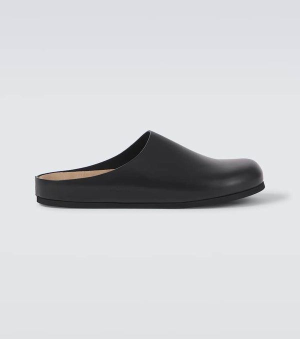 Common Projects Leather clogs