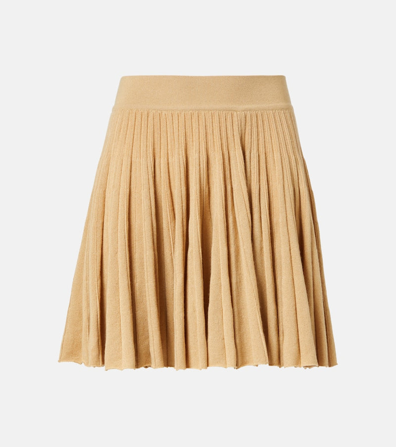 Loro Piana Luciole pleated cashmere-blend shorts