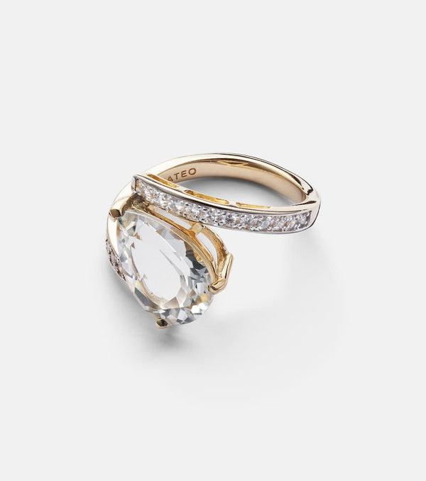 Mateo Slanted 14kt gold ring with topaz and diamonds