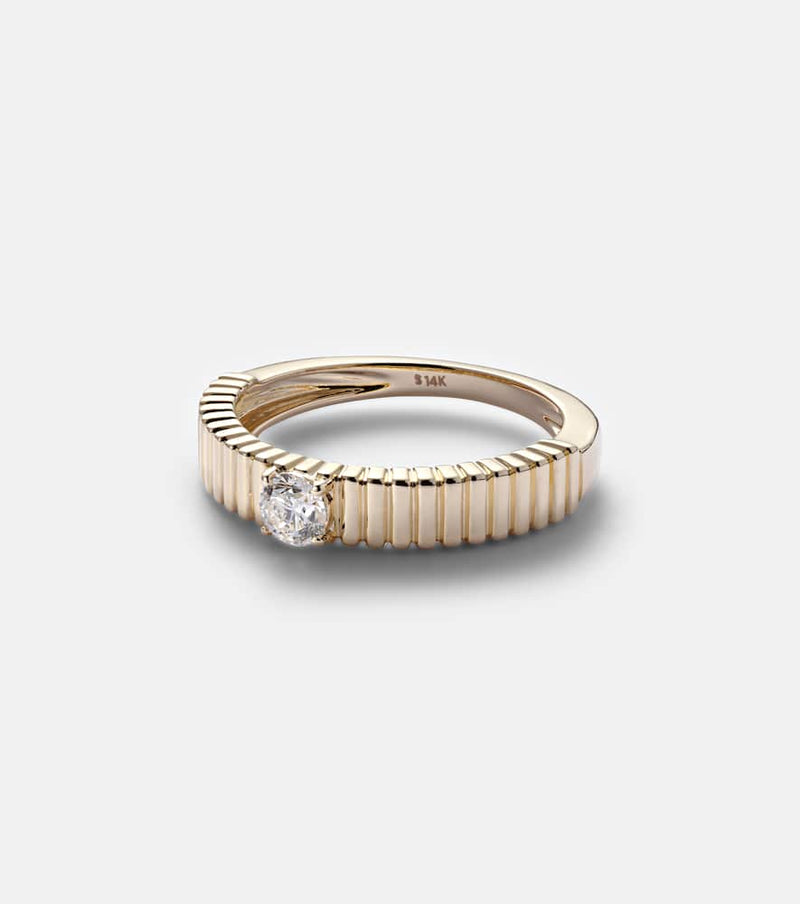 Stone and Strand Cher 14kt gold ring with diamonds