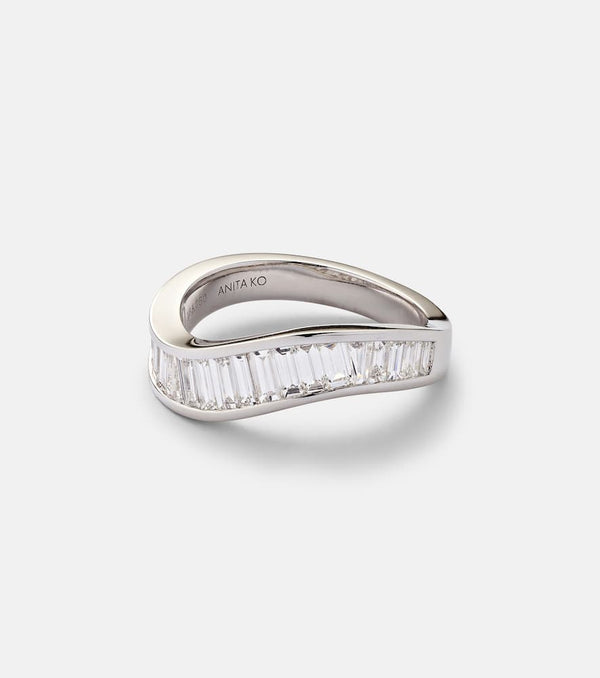 Anita Ko Wave 18kt white gold ring with diamonds