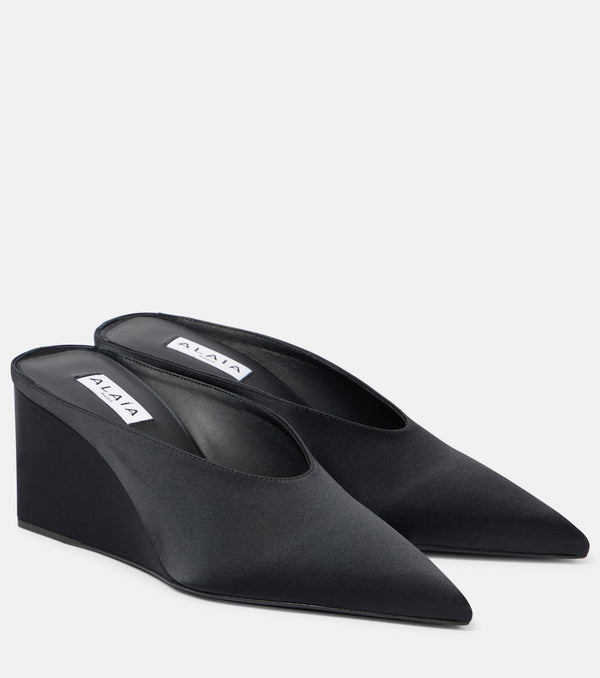 Alaïa Cube 75 satin wedge mules