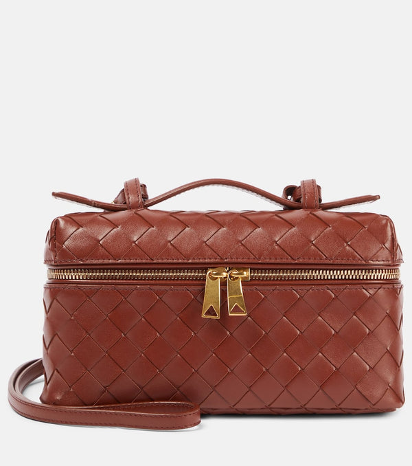 Bottega Veneta Bang Bang Intrecciato leather vanity bag