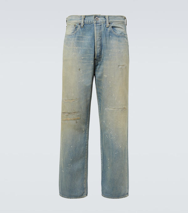 A. Presse No. 37 distressed straight jeans