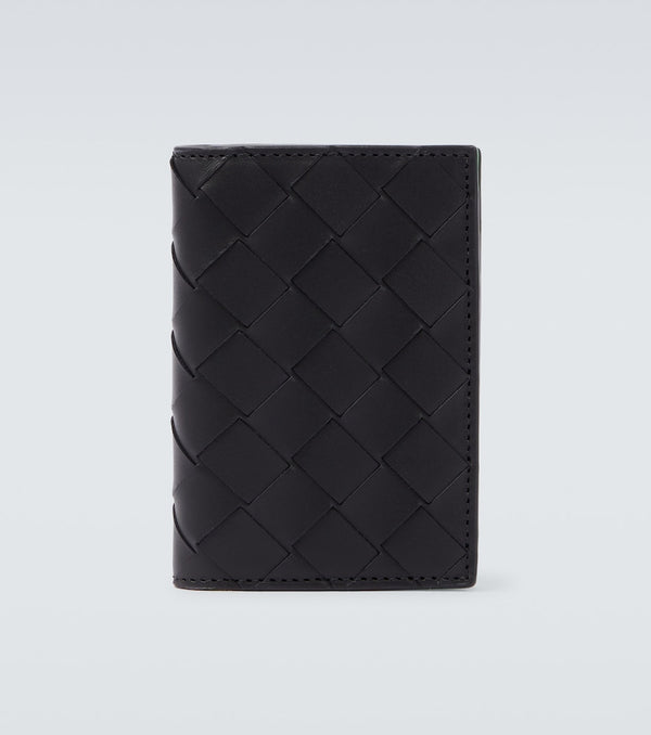 Bottega Veneta Intrecciato leather wallet in Black
