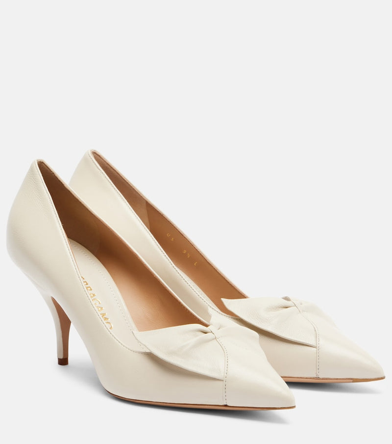 Ferragamo Gwen 70 leather pumps in White
