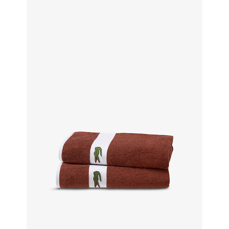 Lacoste Casual logo-embroidered organic-cotton bath sheet 100cm x 150cm