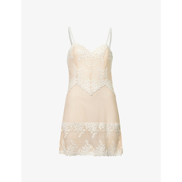  Wacoal Embrace Lace V-neck stretch-lace chemise