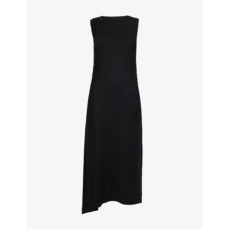 Issey Miyake Sleeveless asymmetric-hem knitted midi dress | ISSEY MIYAKE