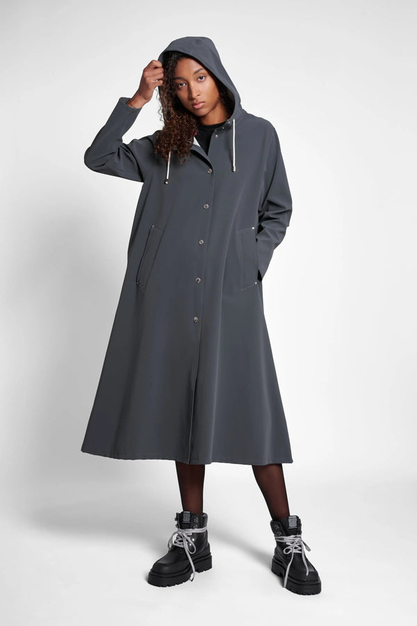 Stutterheim Mosebacke Long Matte Raincoat Charcoal