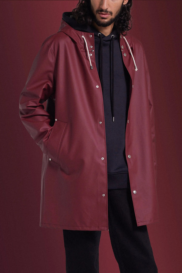 Stutterheim Stockholm Lightweight Raincoat Burgundy | LYBSTORE