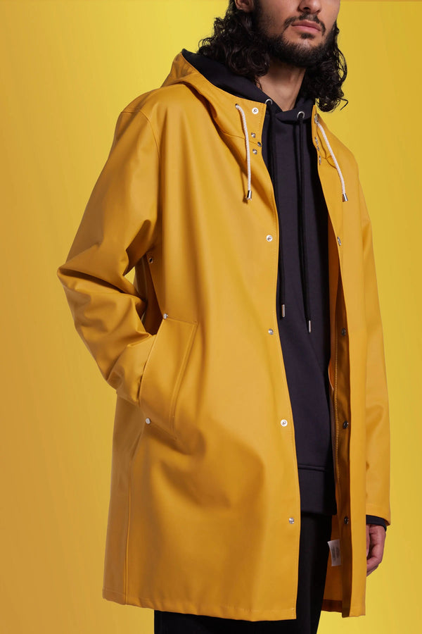 Stutterheim Stockholm Lightweight Raincoat Warm Honey | Stutterheim