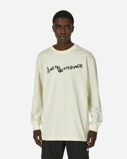 The North Face NSE Graphic Longsleeve T-Shirt White Dune