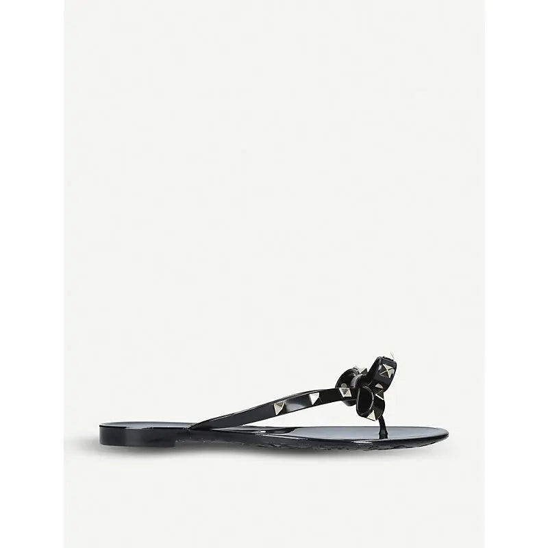 Valentino Garavani Rockstud-embellished rubber flip-flops | Valentino Garavani