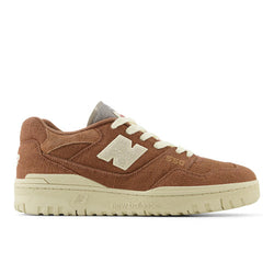 New Balance 550 in Brown Red Textile