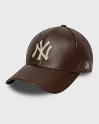 New Era IMG Leather 9forty MC New York Yankees brown