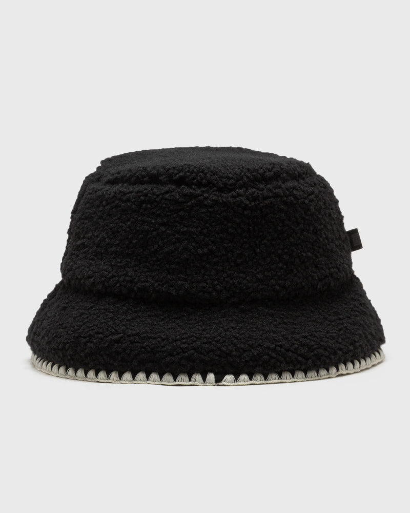 Ugg WMNS UGGFLUFF SCALLOPED HAT black