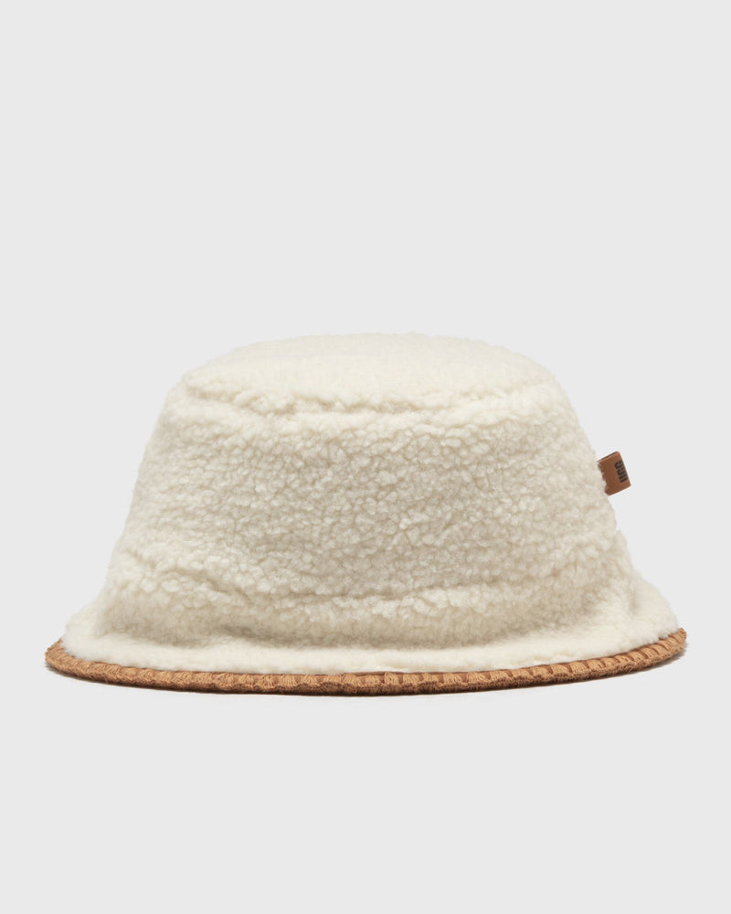 Ugg WMNS UGGFLUFF SCALLOPED HAT white