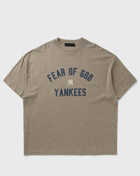 Fear Of God Essentials Yankees 90'S FIT TEE grey
