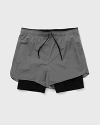 On Performance Volt Shorts Black|grey