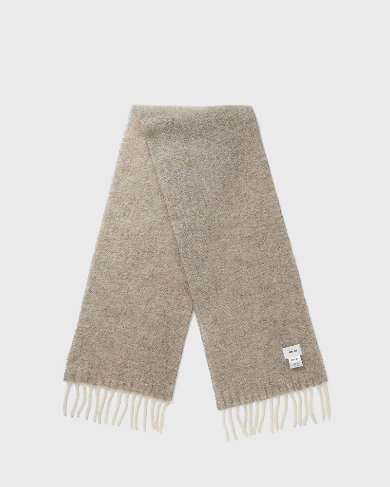NN.07 Scarf Two beige