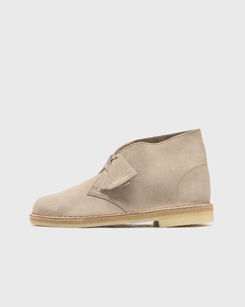 Clarks Desert Boot. brown